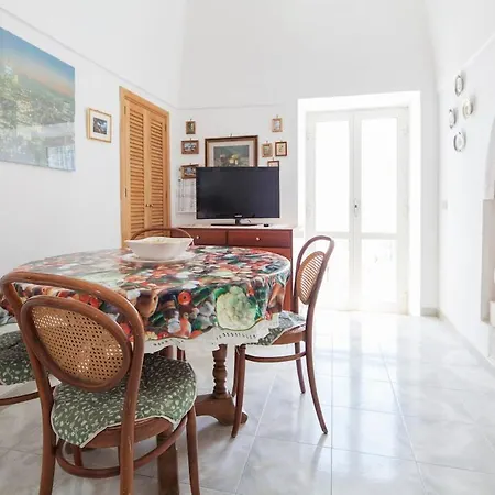 Chiesa Nuova With A Beautiful Sea View Apartament